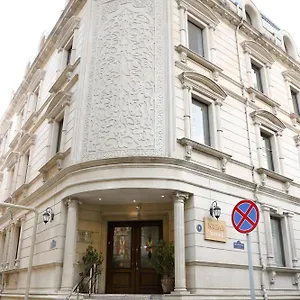 Nemi Center **** Bakü
